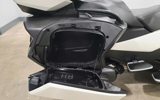 2026 Can-Am Spyder RT Limited Platine