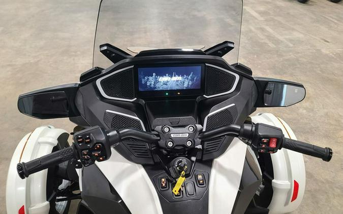 2026 Can-Am Spyder RT Limited Platine