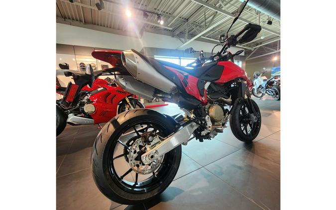 2024 Ducati Hypermotard 698