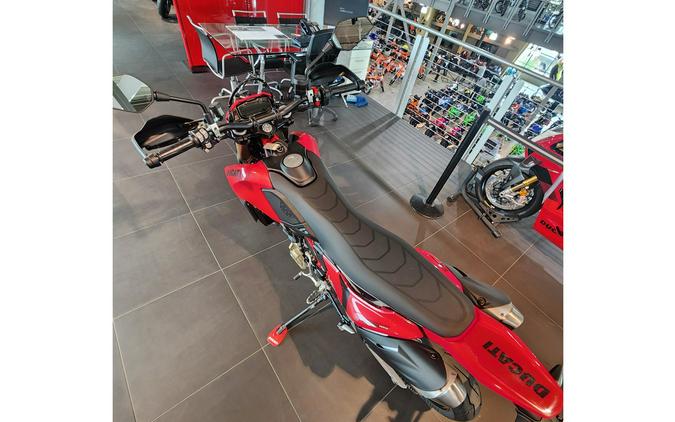 2024 Ducati Hypermotard 698