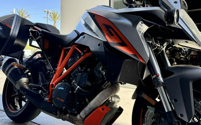 2016 KTM 1290 Super Duke GT