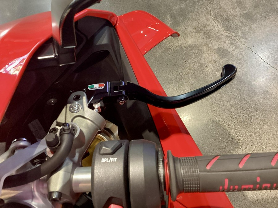 2025 Ducati Panigale V4s