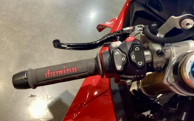 2025 Ducati Panigale V4s
