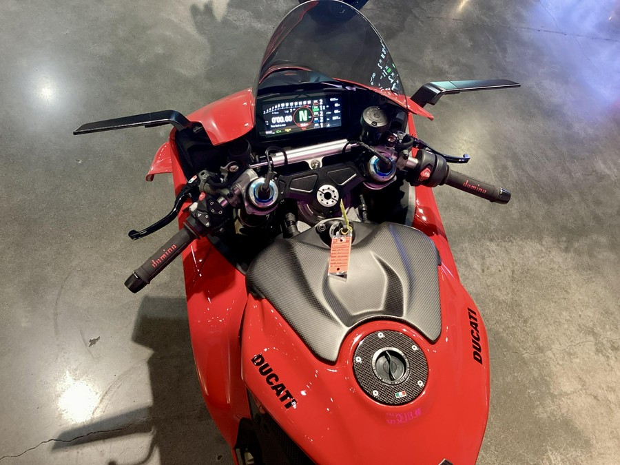 2025 Ducati Panigale V4s