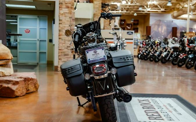 2026 Harley-Davidson Heritage Classic Cruiser FLHC