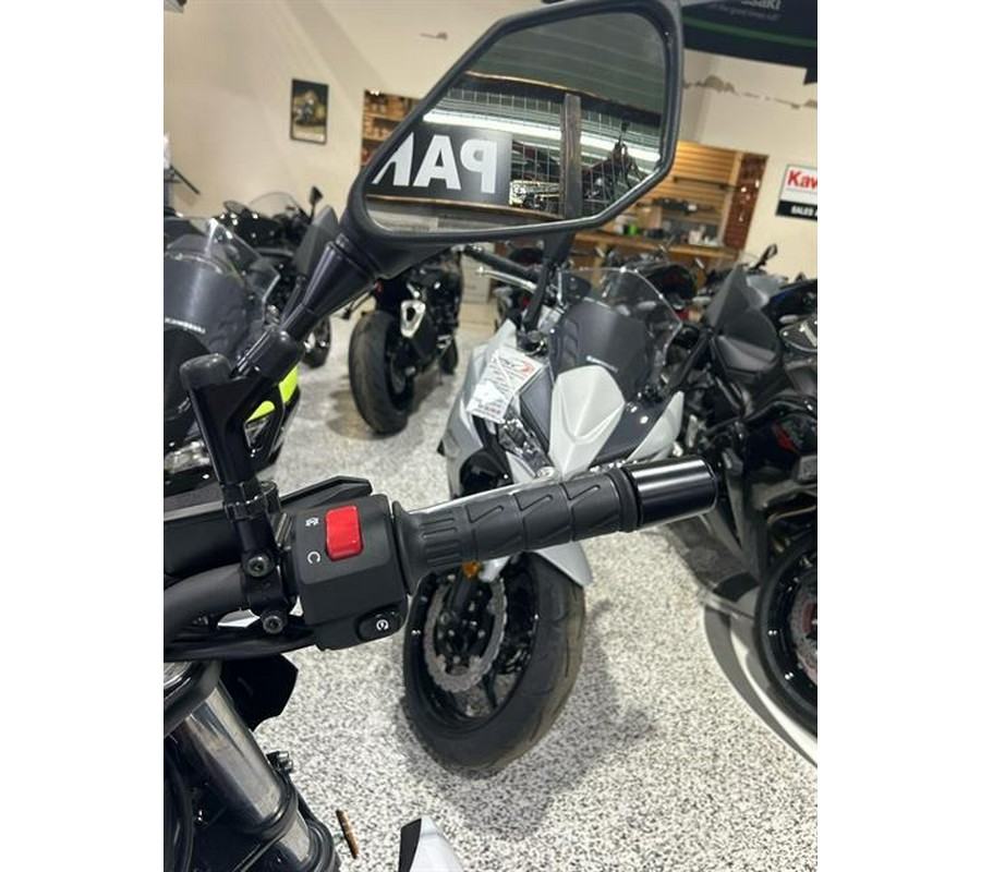 2026 Kawasaki Z500 SE ABS