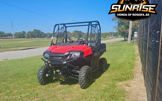 2026 Honda Pioneer 700 Deluxe