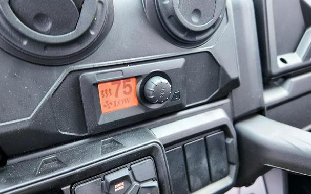 2025 Can-Am® Defender Limited HD10