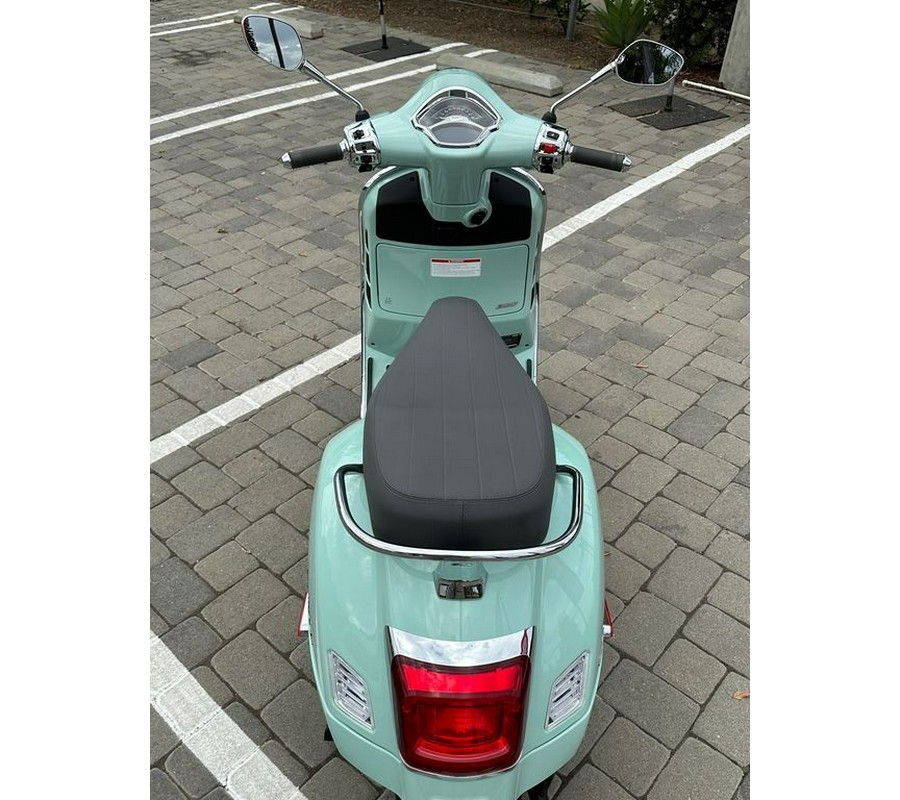 2024 Vespa GTS 300