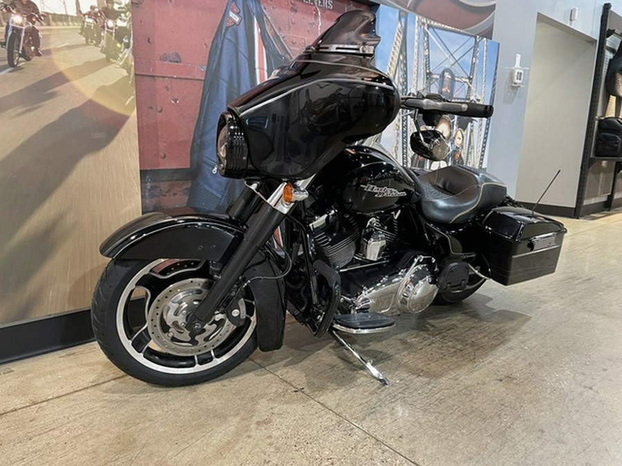 2011 Harley-Davidson FLHX103 - Street Glide Powerpak