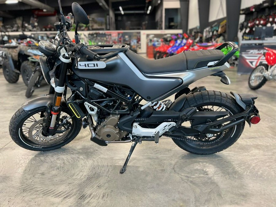 2021 Husqvarna Svartpilen 401