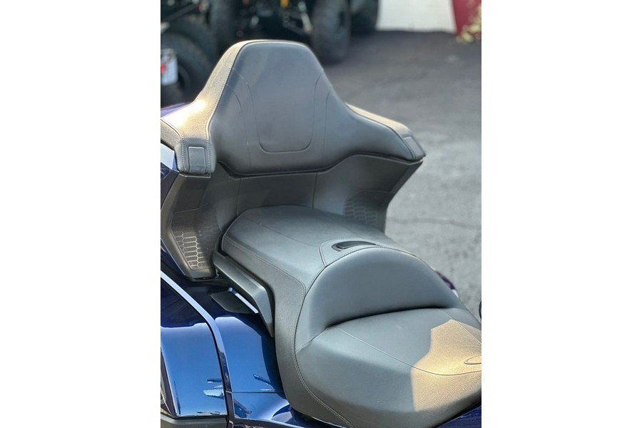 2019 Honda Gold Wing Tour - Pearl Hawkseye Blue