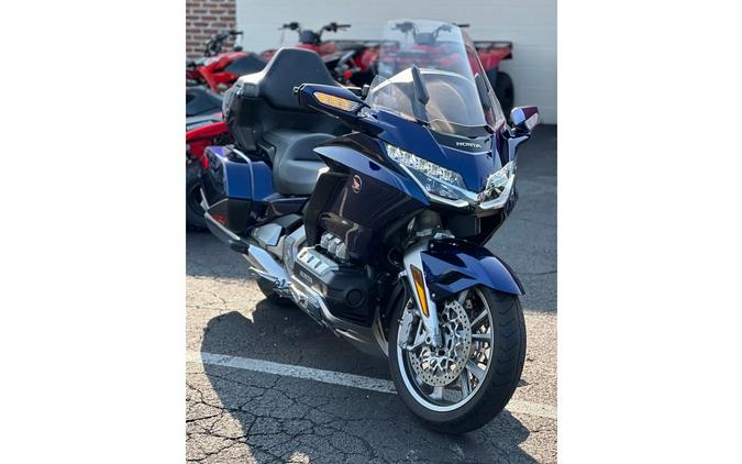 2019 Honda Gold Wing Tour - Pearl Hawkseye Blue