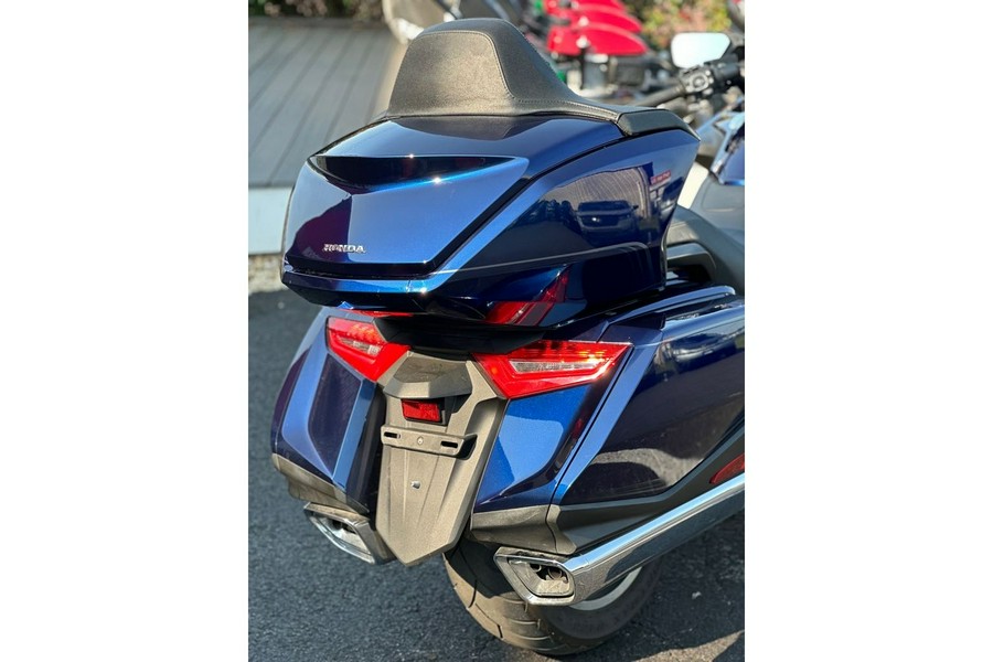 2019 Honda Gold Wing Tour - Pearl Hawkseye Blue