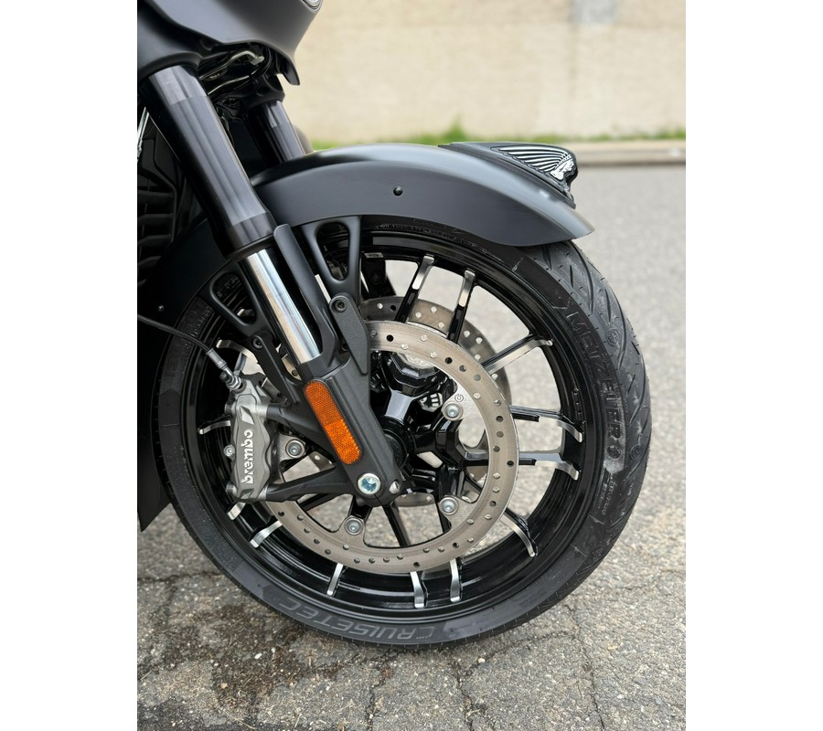 2025 Indian Roadmaster® PowerPlus Dark Horse®