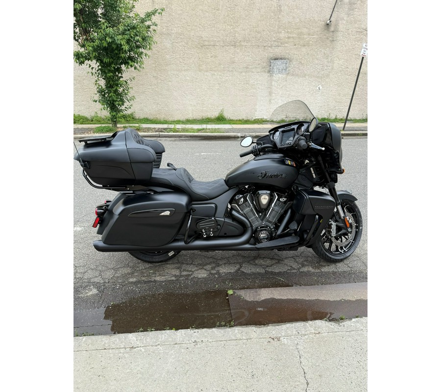 2025 Indian Roadmaster® PowerPlus Dark Horse®