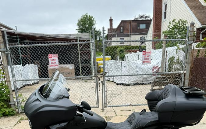 2025 Indian Roadmaster® PowerPlus Dark Horse®