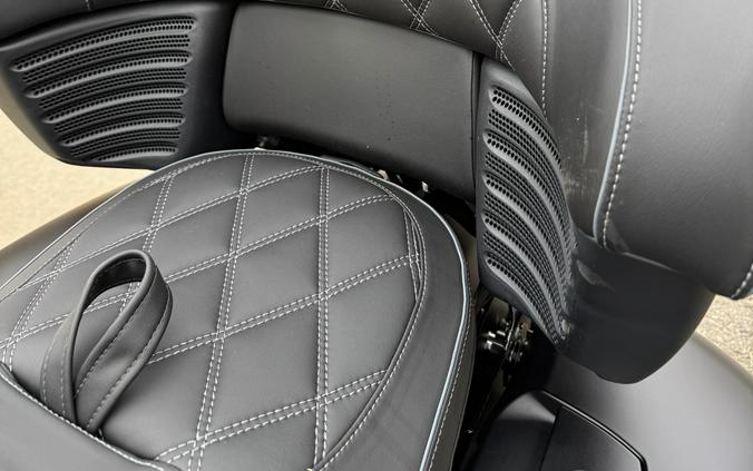 2025 Indian Roadmaster® PowerPlus Dark Horse®