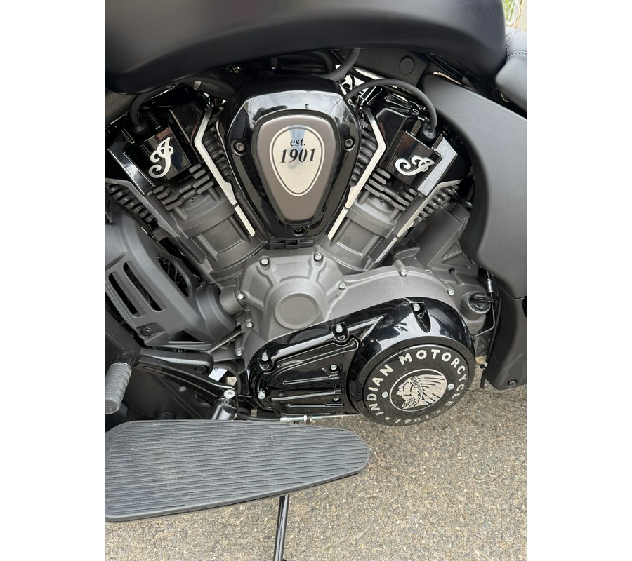 2025 Indian Roadmaster® PowerPlus Dark Horse®