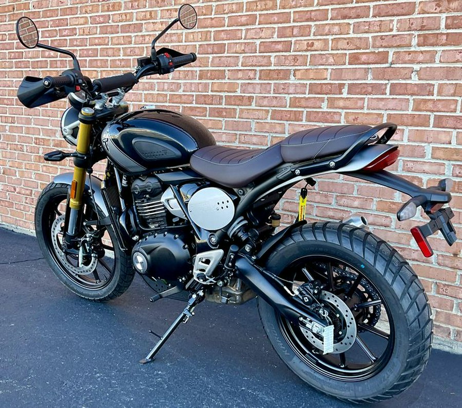 New 2025 Triumph Scrambler 400 X