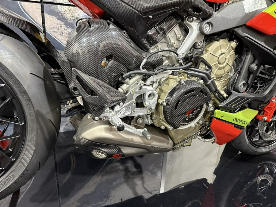 2023 Ducati Streetfighter V4 Lamborghini Livery