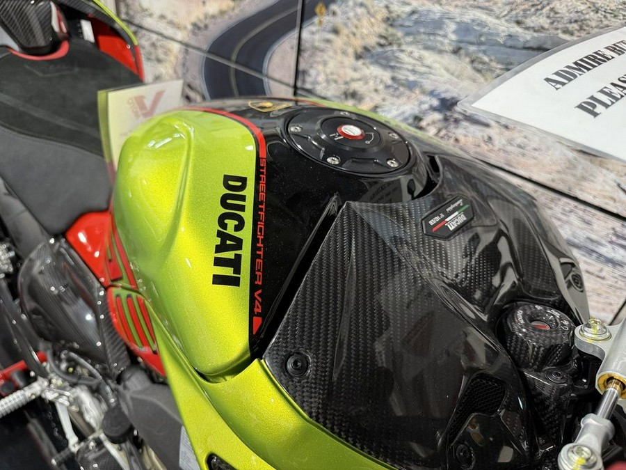 2023 Ducati Streetfighter V4 Lamborghini Livery