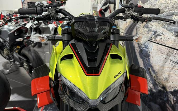 2023 Ducati Streetfighter V4 Lamborghini Livery