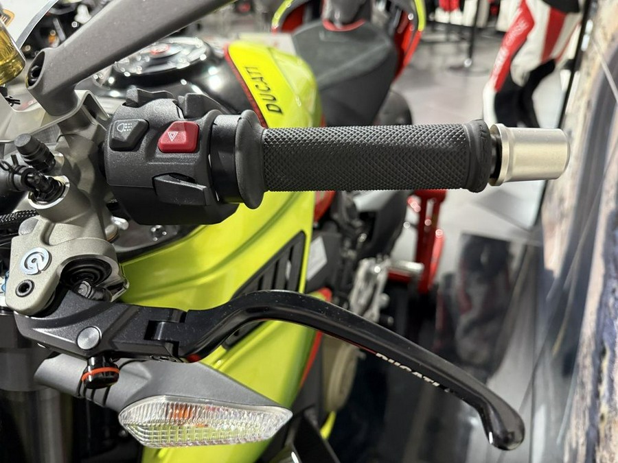 2023 Ducati Streetfighter V4 Lamborghini Livery