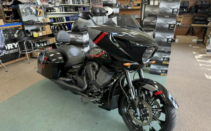 2017 Magnum® - Victory Motorcycles