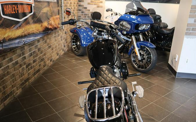 2023 Softail Standard (FXST)