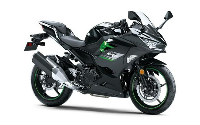 2023 Kawasaki Ninja 400 Matrix Camo GrayMetallic Matte Carbon