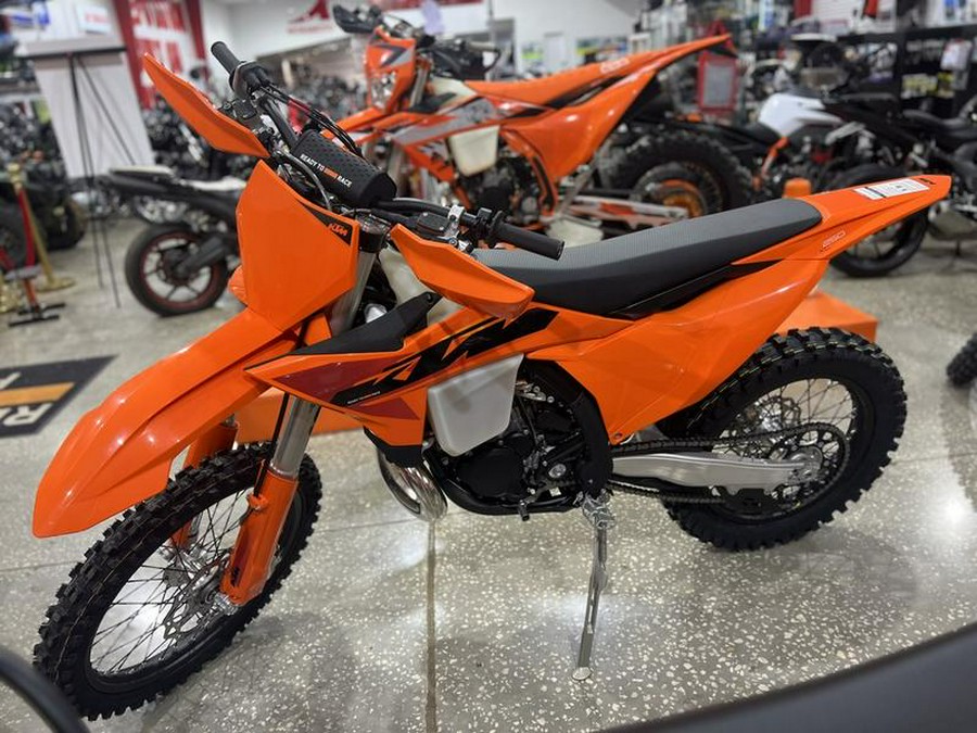 2025 KTM 300 XC