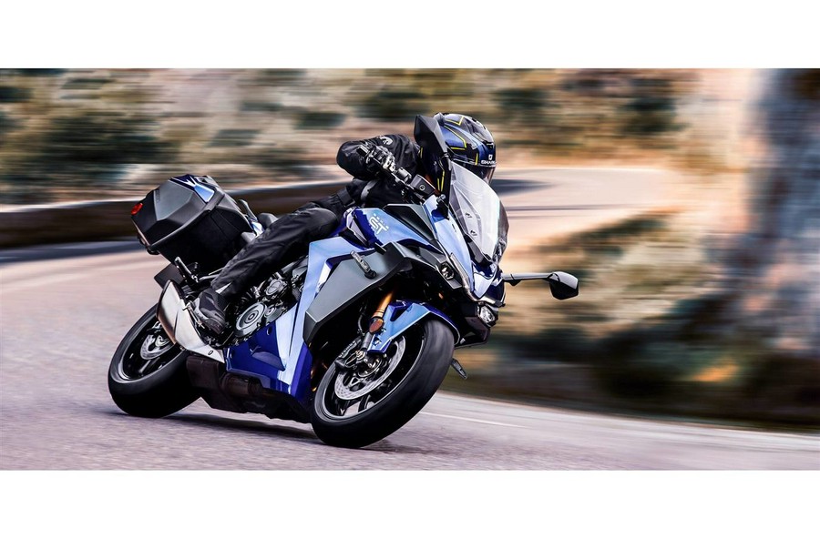 2022 Suzuki GSX-S1000GT+