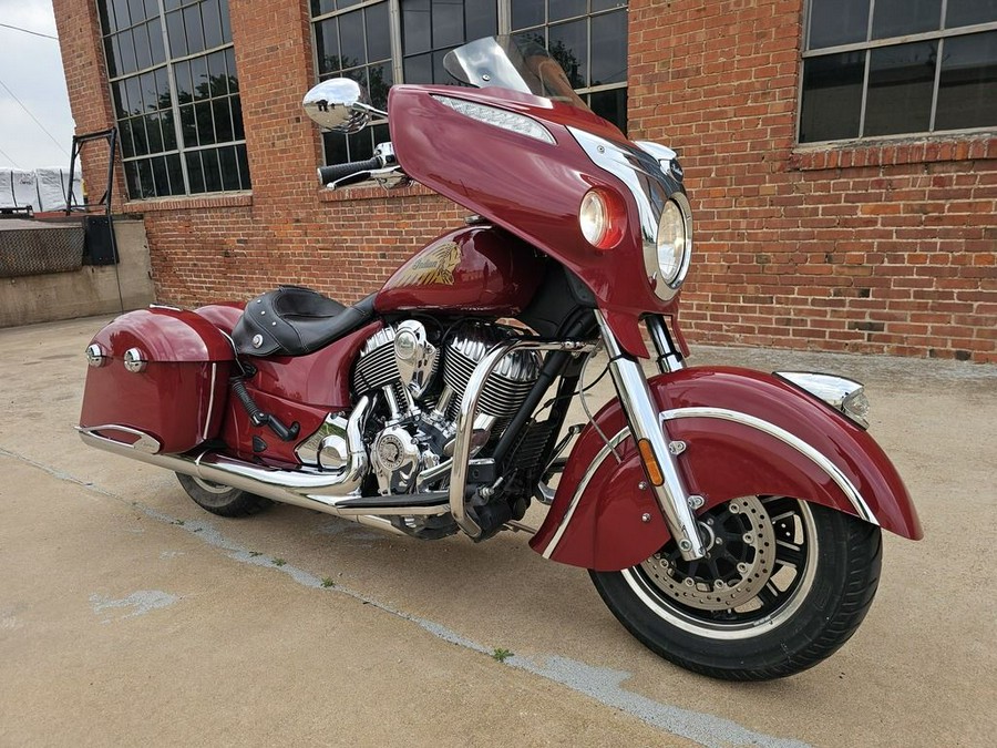 2016 Indian Motorcycle® Chieftain® Indian Red