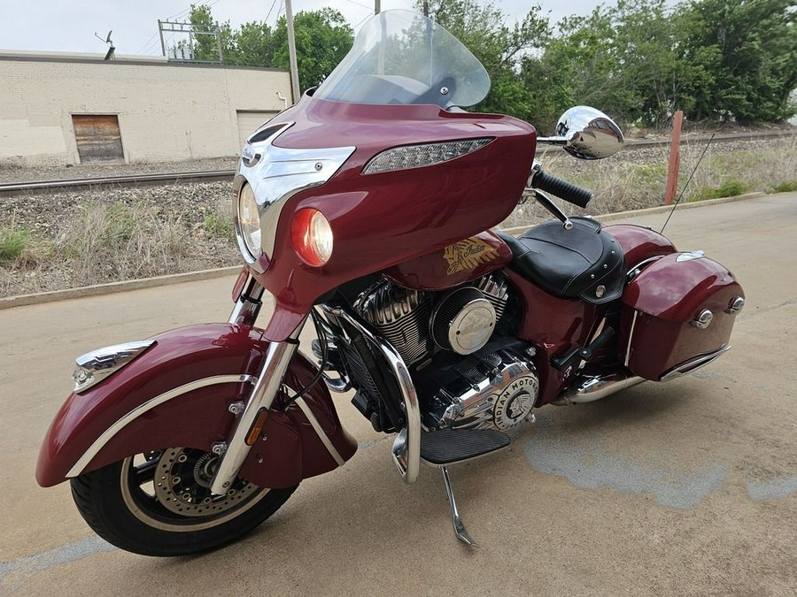 2016 Indian Motorcycle® Chieftain® Indian Red