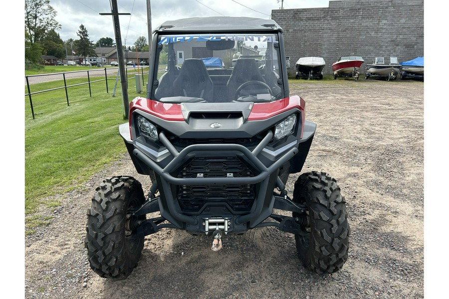 2024 Can-Am Commander XT 1000R Red / Black