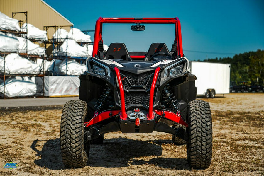 2025 Can-Am® Maverick Sport X rc 1000R