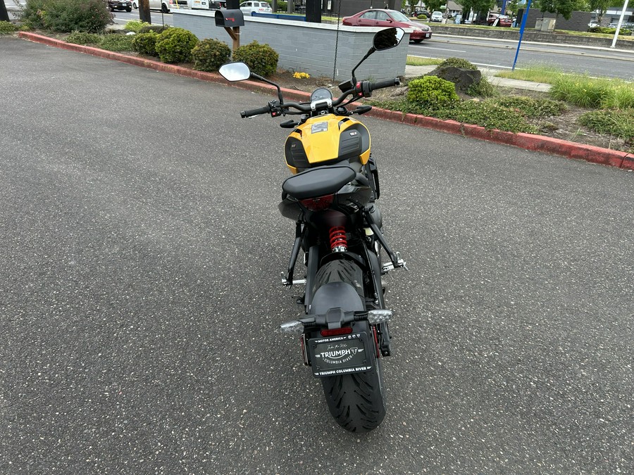2026 Triumph TRIDENT 660