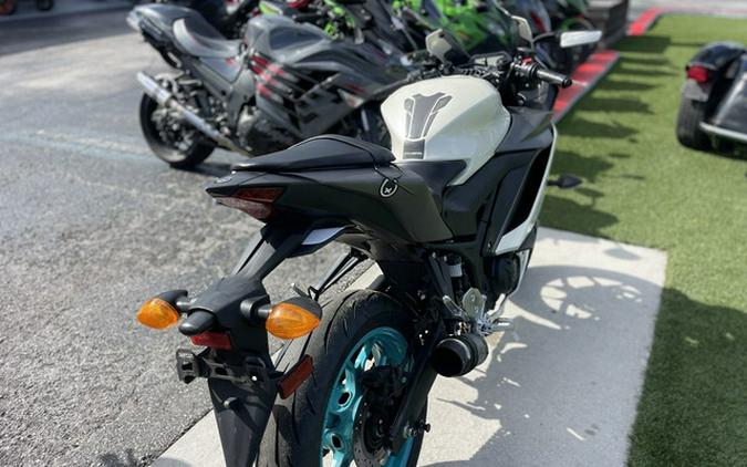 2024 Yamaha YZF R3 ABS