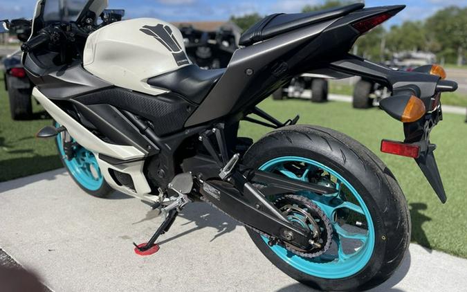 2024 Yamaha YZF R3 ABS