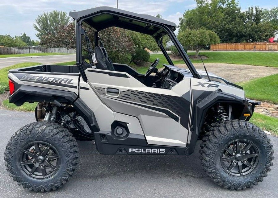 2024 Polaris Industries GENERAL® XP 1000 Ultimate