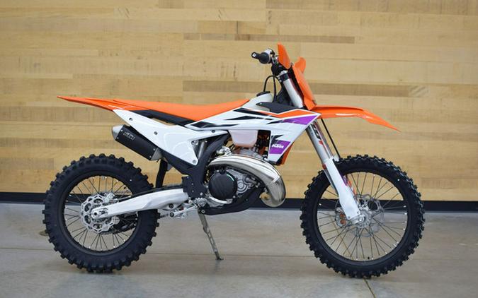 2024 KTM XC 300