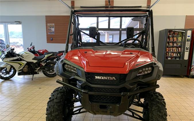 2024 Honda Pioneer 1000 Deluxe