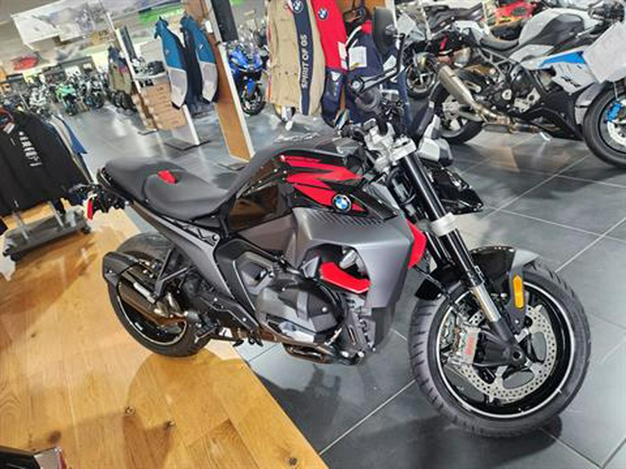 2026 BMW R 1300 R