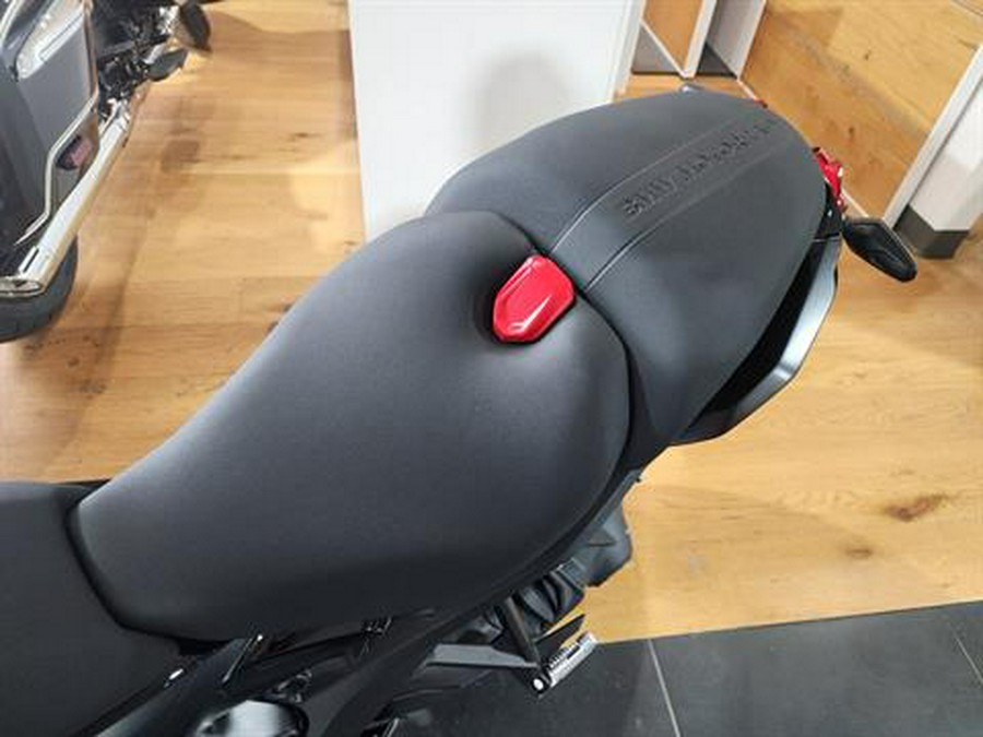 2026 BMW R 1300 R