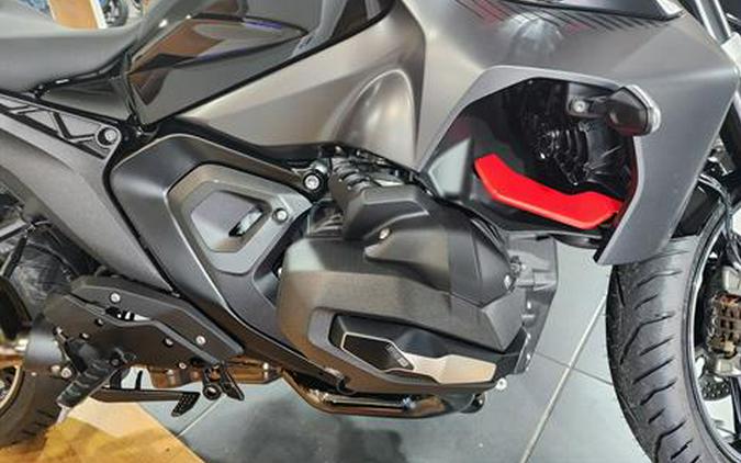 2026 BMW R 1300 R