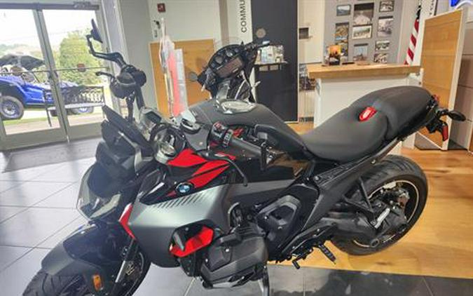 2026 BMW R 1300 R