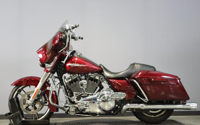 2014 Harley-Davidson Street Glide Special