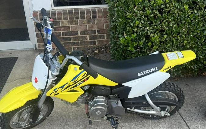 2022 Suzuki DR-Z50 Review [Kid-Tested O’Neal Gear, Too]