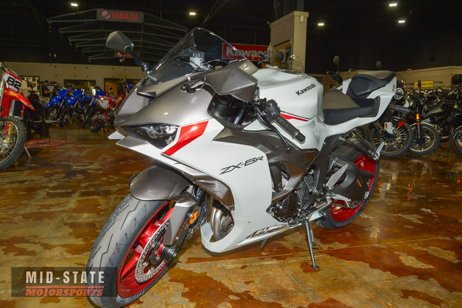 2025 Kawasaki Ninja® ZX™-6R ABS KRT Edition